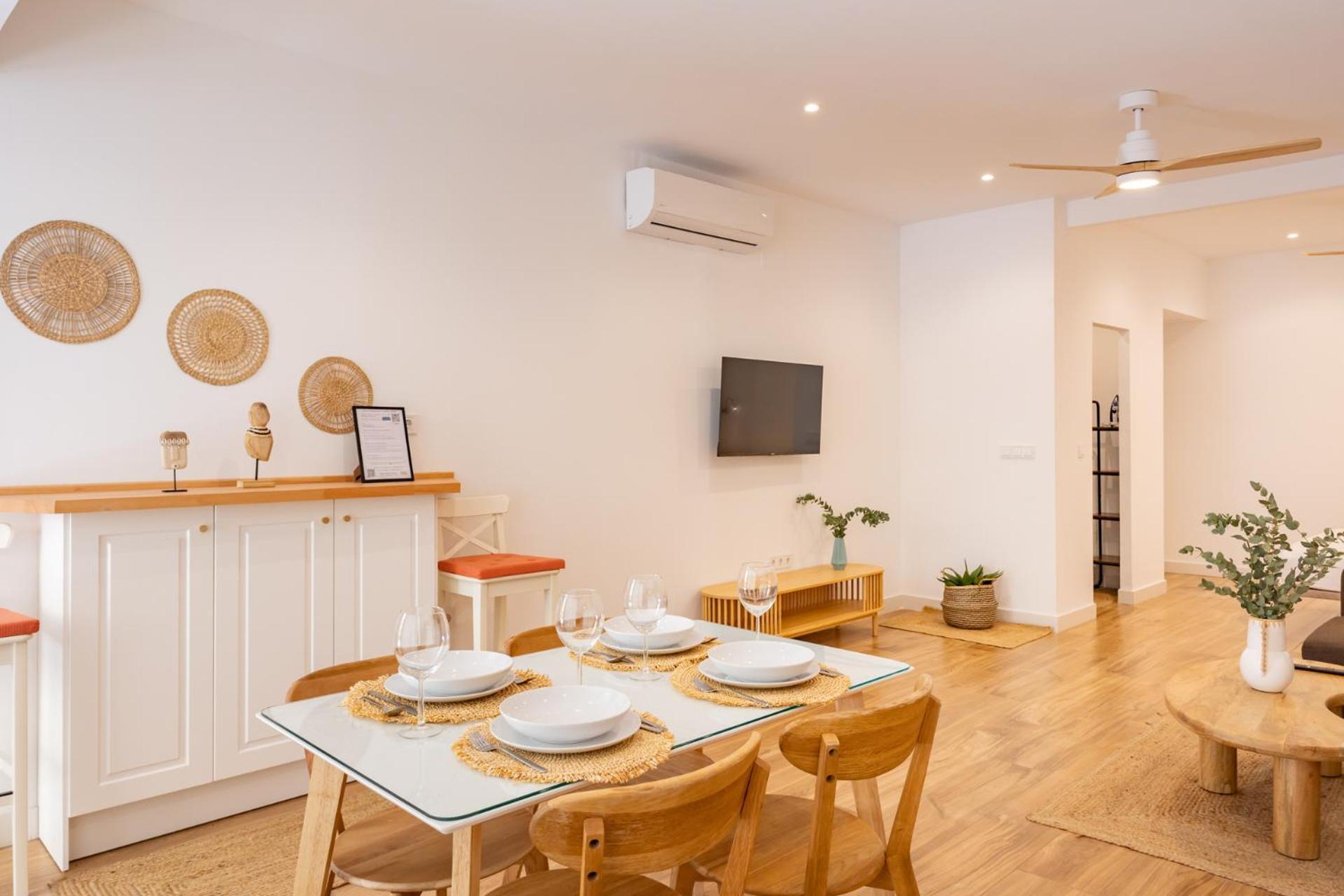 Isg Apartments Triana Estudio 2 Siviglia Esterno foto