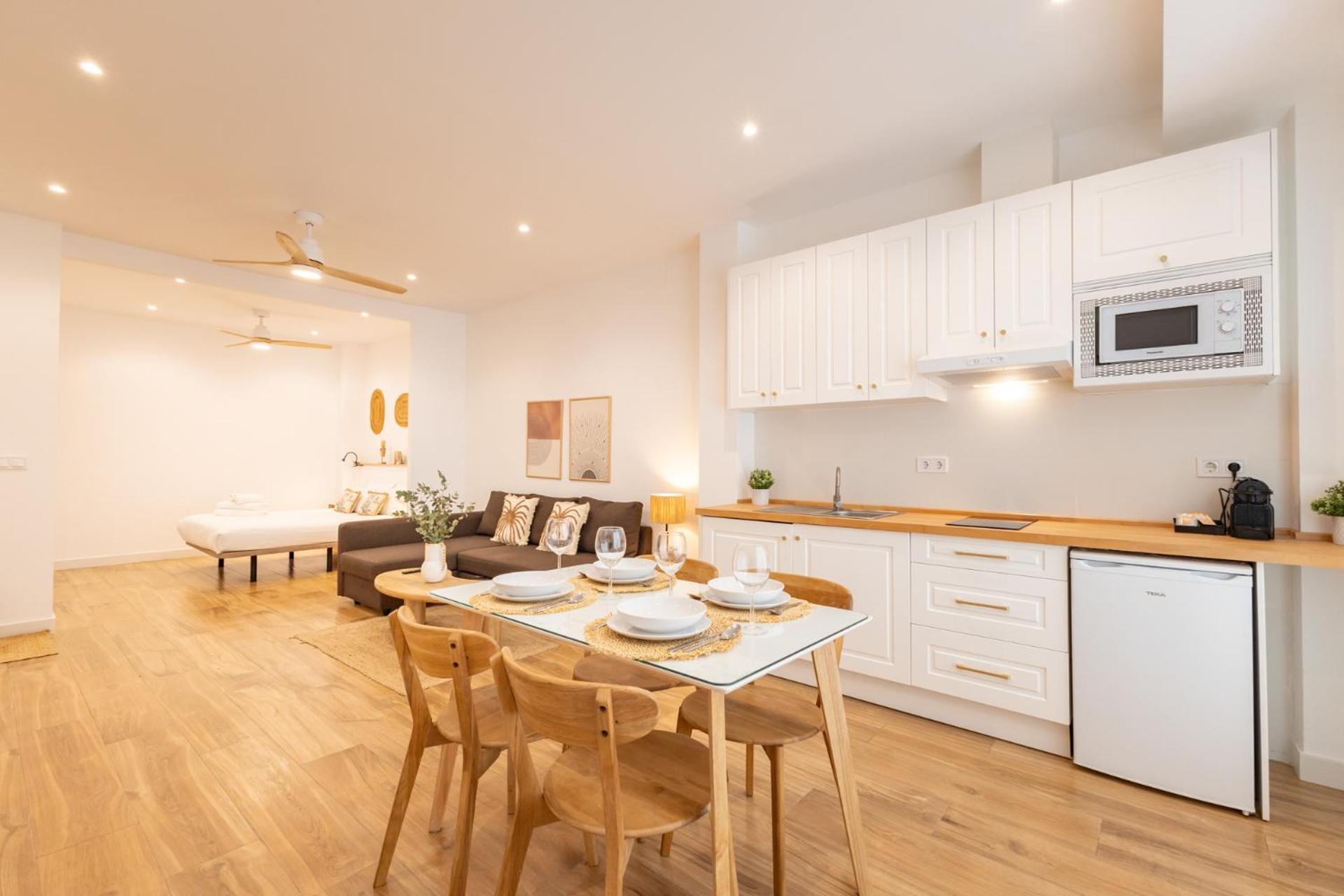 Isg Apartments Triana Estudio 2 Siviglia Esterno foto